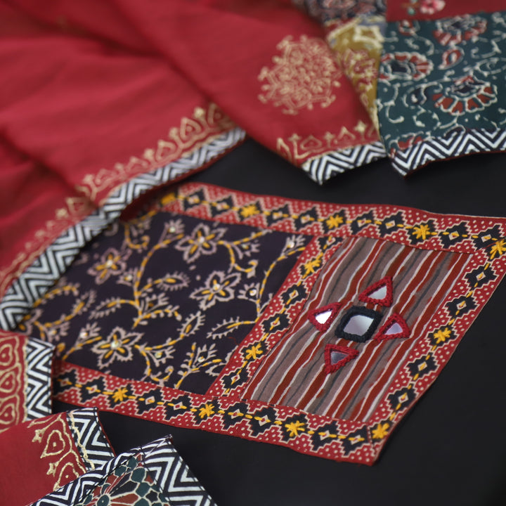 Sufani Coal Black Kutch Fusion Neck with Mirror Cotton Suit Set