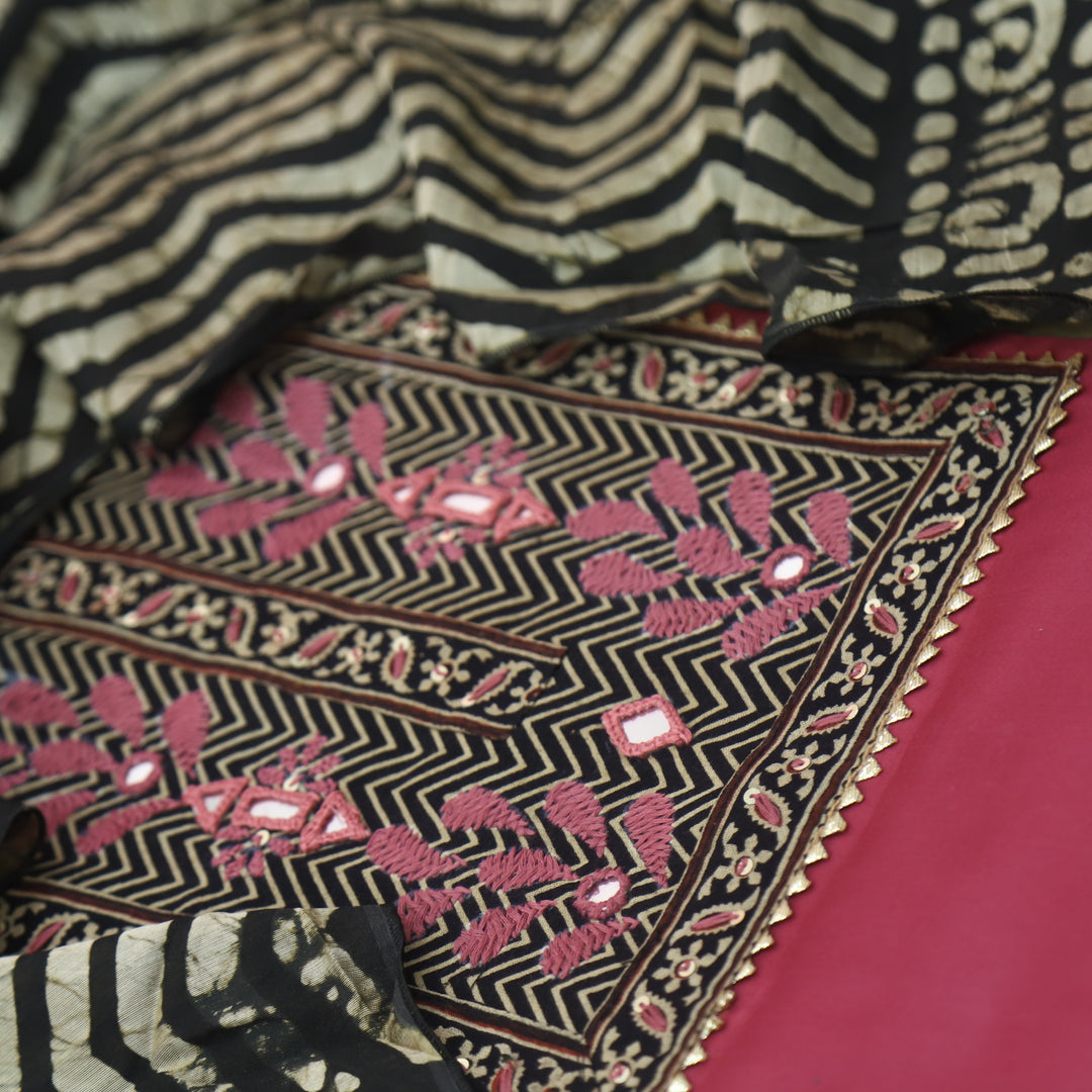 Noor Rose Pink Ajrak Patch Work Neck Glazed Cotton Suit Set
