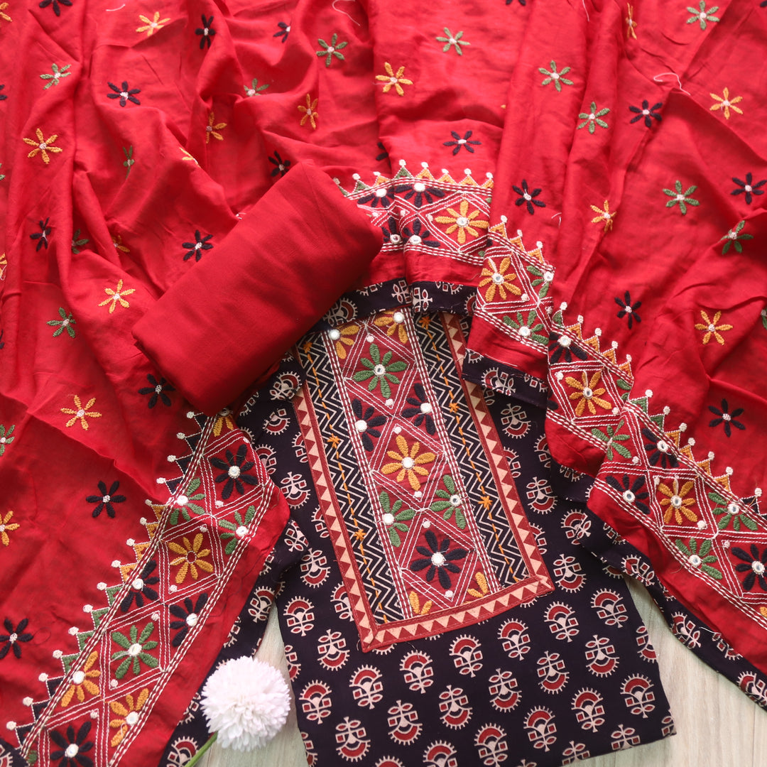 Pardesiya Coil Black Kutch Patch Neck Work Cotton Suit Set