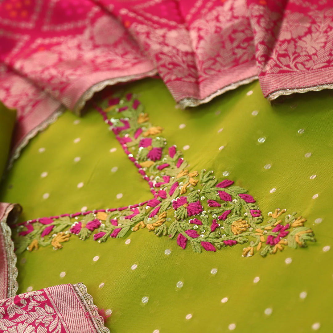 Quinaat Grass Green Hand Embroidery V Neck Work Brocade Organza Suit Set