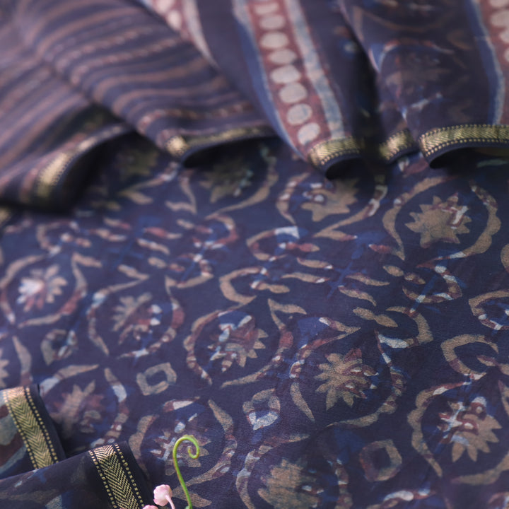 Irayaat Midnight Navy Blue Printed Premium Maheshwari Top With Dupatta Set