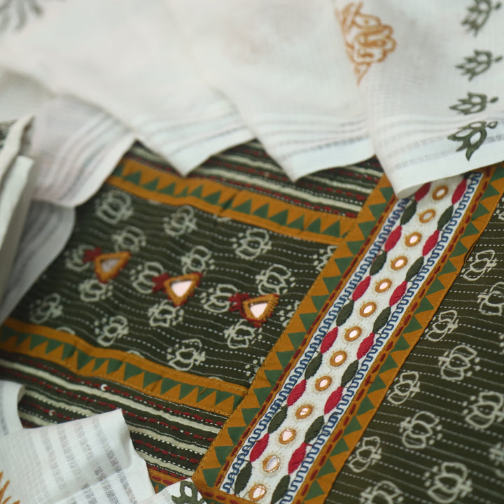 Kinara Forest Green Mirror detailing In Running Stitch Cotton Suit Set