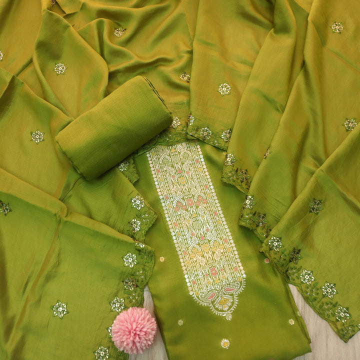 Deedar Grasshopper Green Zari Weaved Neck Dola Silk Suit Set