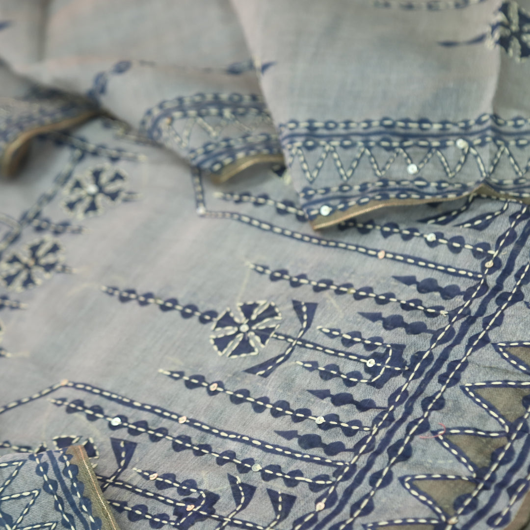 Dua Fossil Grey Digital Print with Kantha Work Chanderi Suit Set