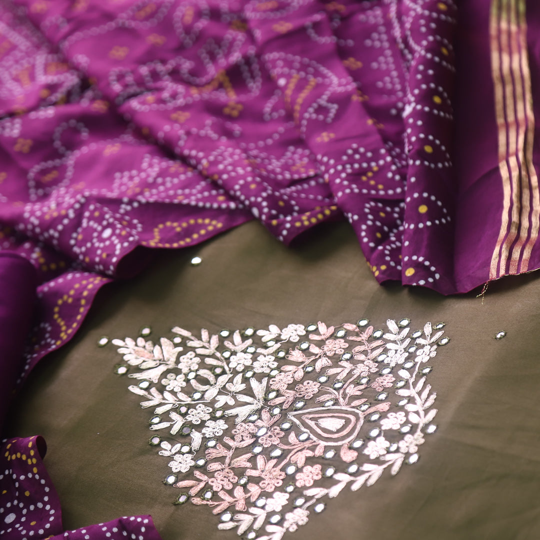 Ahimsa Carnation Green Mirror Neck Work Jam Cotton Suit Set