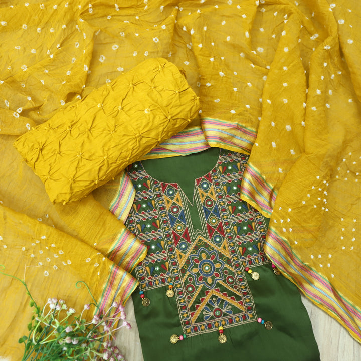 Hairat Grass Green Thread Embroidered Neck Work Jam Cotton Suit Set
