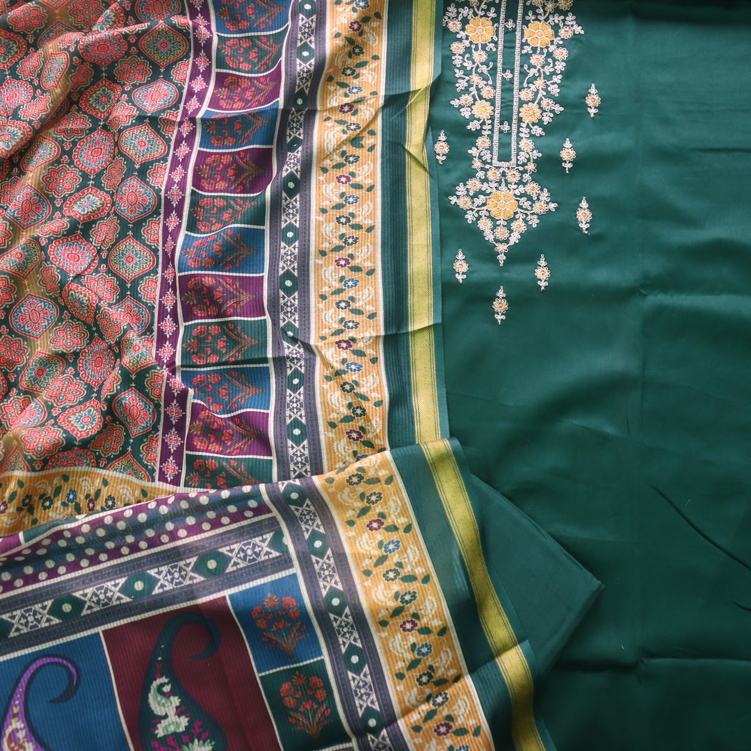 Sareen Sacramento Green Zari Neck Work with Thread Glazed Cotton Suit Set
