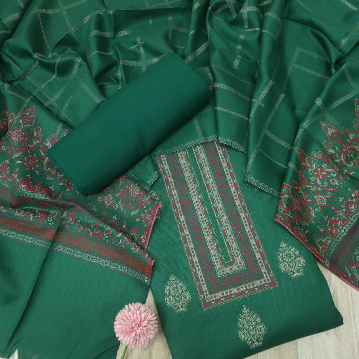 गुलबंद Pine Green Thread Weaved Neck Semi Pashmina Winter Suit Set