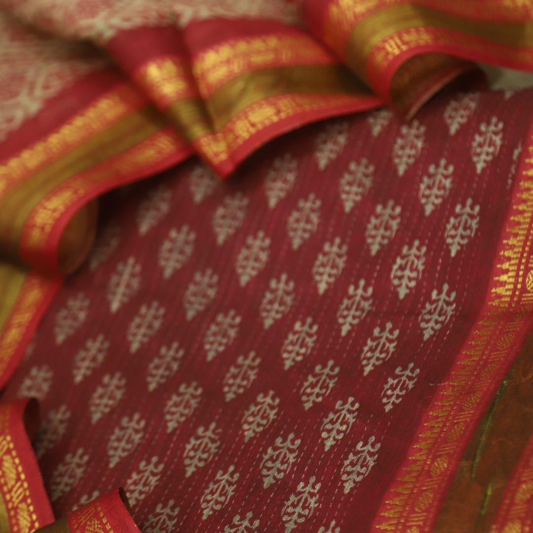 इश्कखुमारी Dark Maroon Printed Work With Mangalgiri Hem Cotton Set