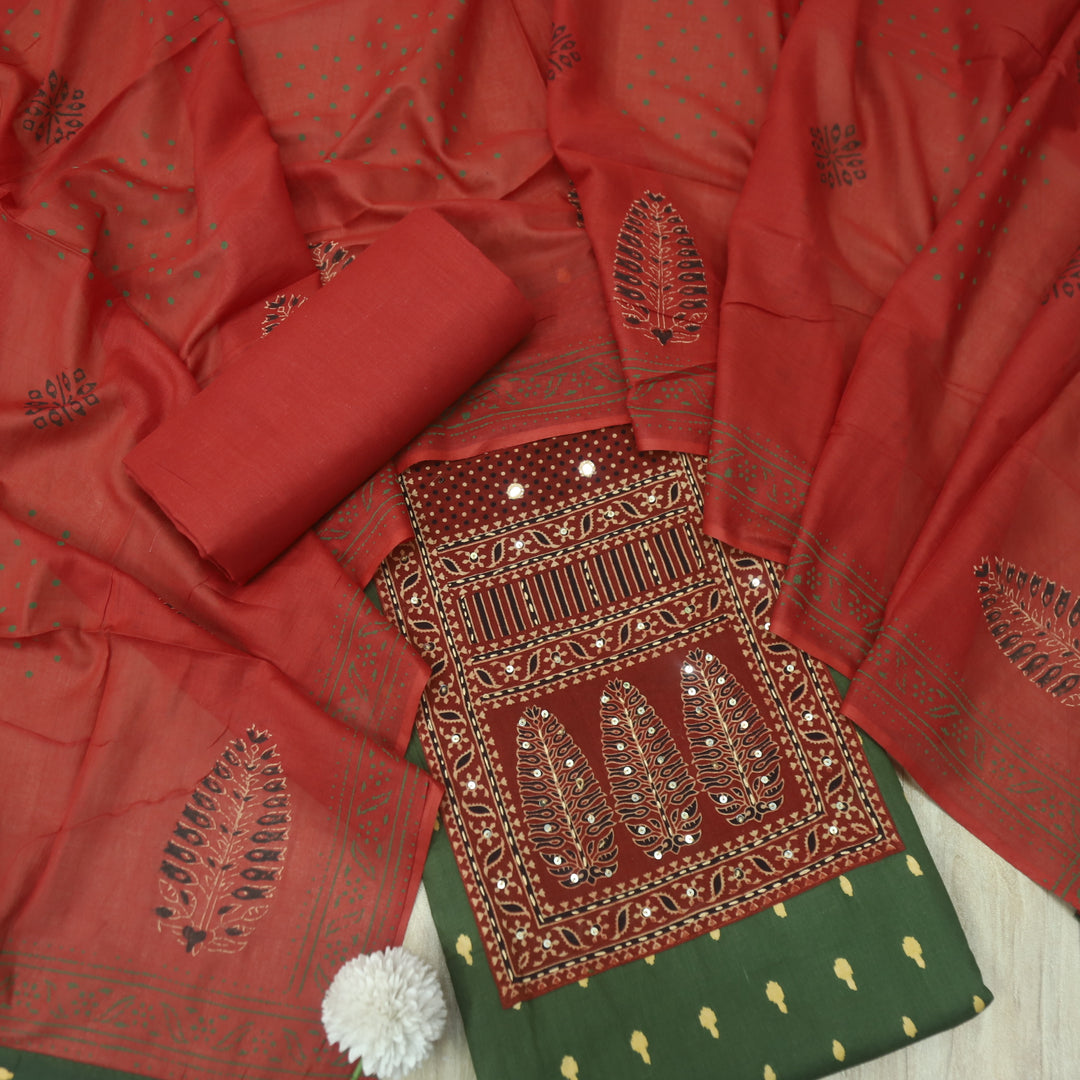 रुबानी Grass Green Ajrak Patch Neck Work Printed Cotton Suit Set D2