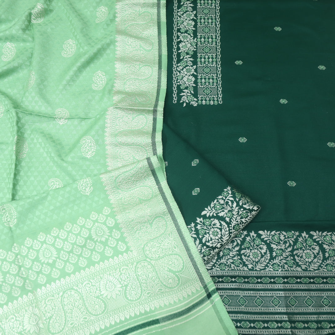 तिलक  Sacramento Green Zari Weaved Neck Semi Pashmina Winter Set