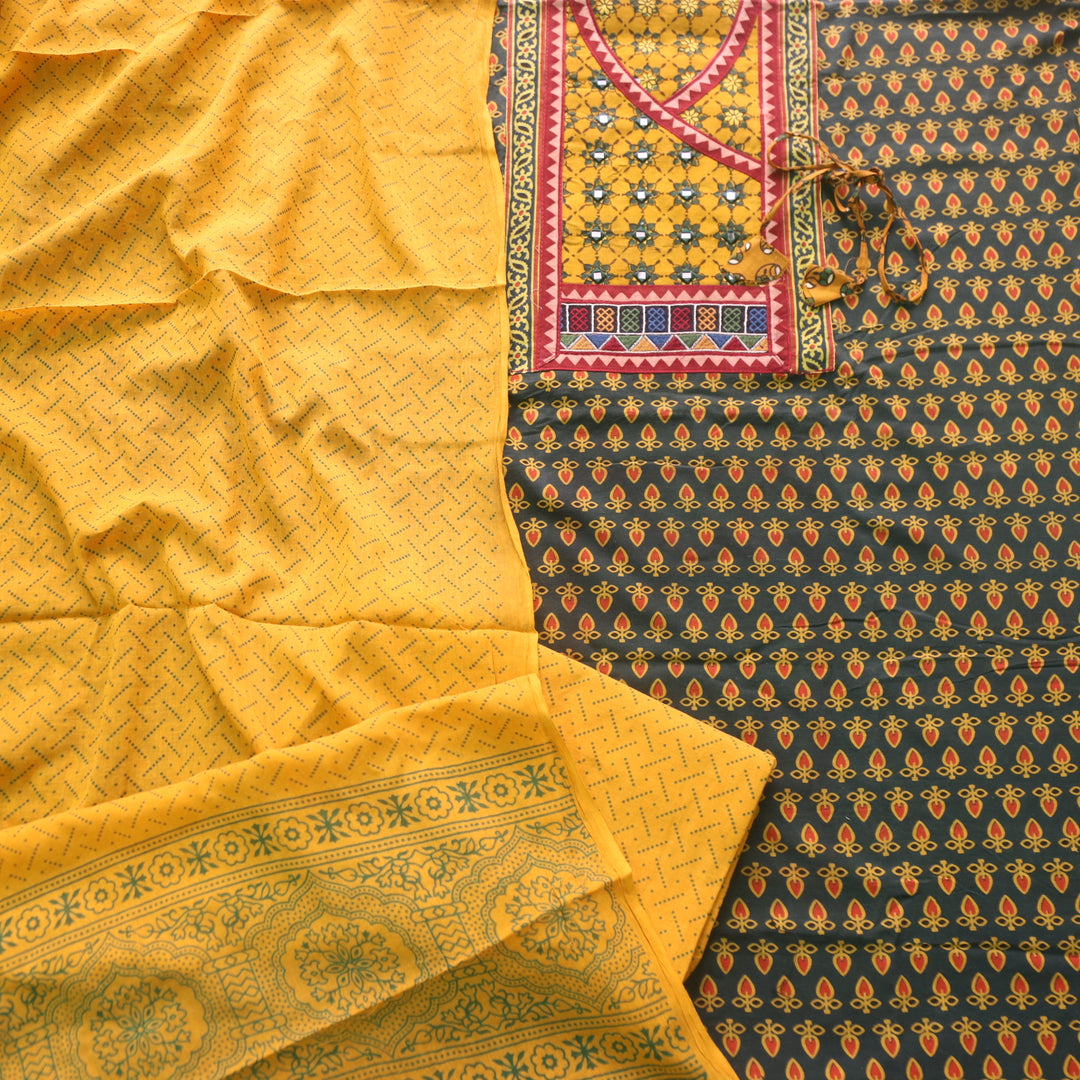 Falak Forest Green Angrakha Style Neck Ajrak Printed Cotton Suit Set