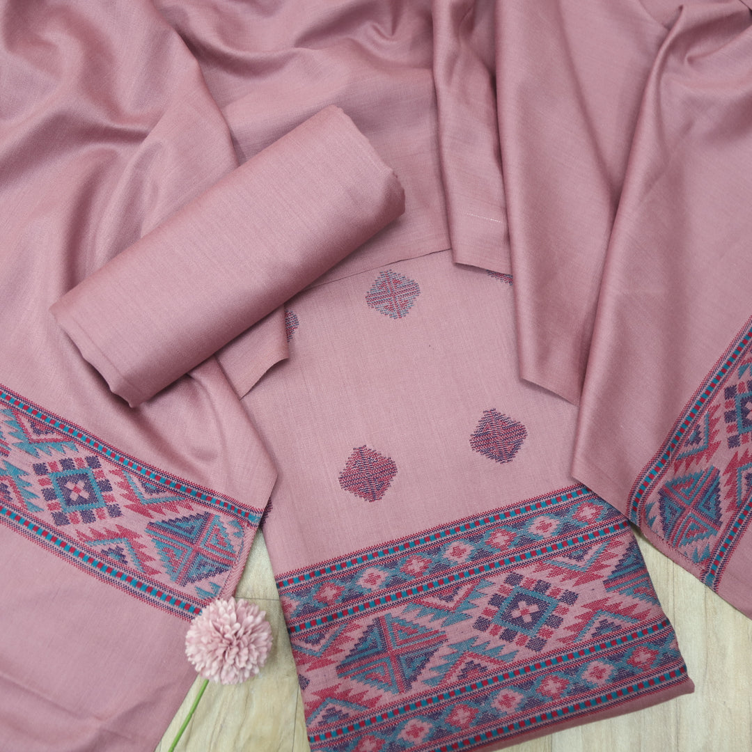 बेगमजान Soft Lilac Kullu Thread Weaved Hem Semi Pashmina Winter Suit Set