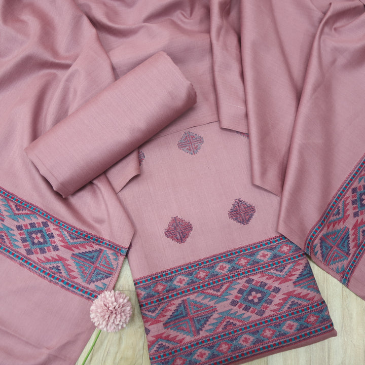 बेगमजान Soft Lilac Kullu Thread Weaved Hem Semi Pashmina Winter Suit Set