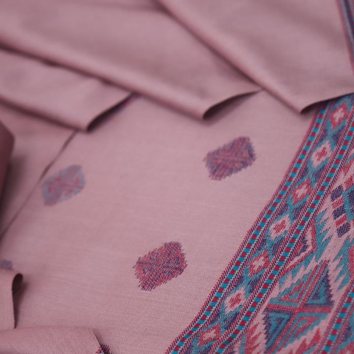 बेगमजान Soft Lilac Kullu Thread Weaved Hem Semi Pashmina Winter Suit Set