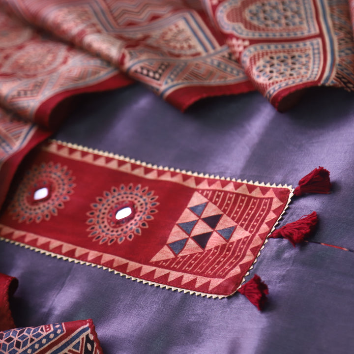 Haniya Bluish Grey Patch Work Mashru Silk Top with Stole Dupatta