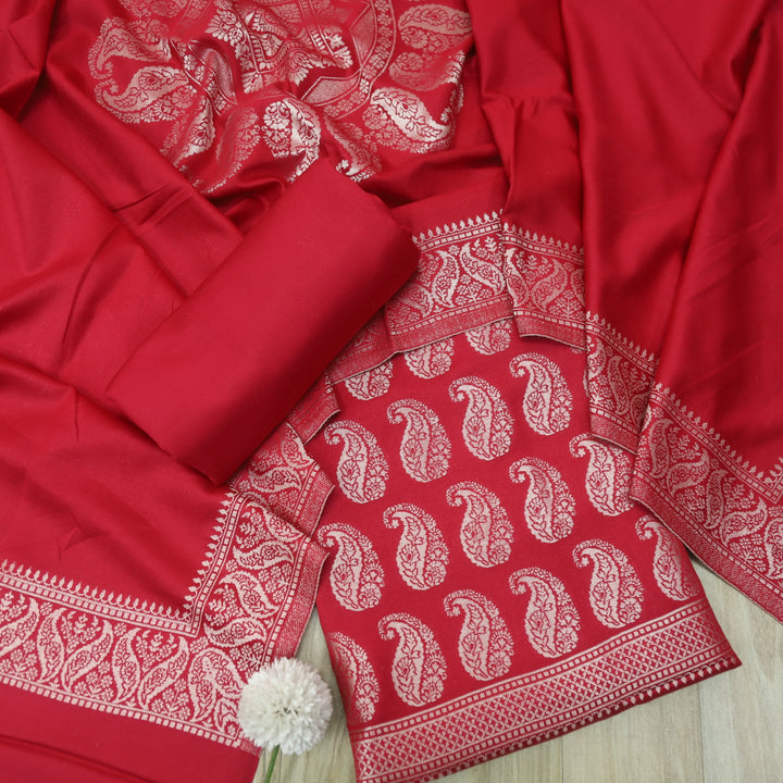 परछाई Hot PInk All Over Zari Weaved Semi Pashmina Winter Set