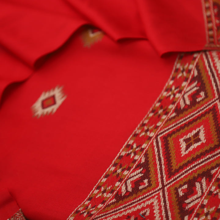 कृति Maroon Red Kullu Thread Weaved Hem Semi Pashmina Winter Suit Set
