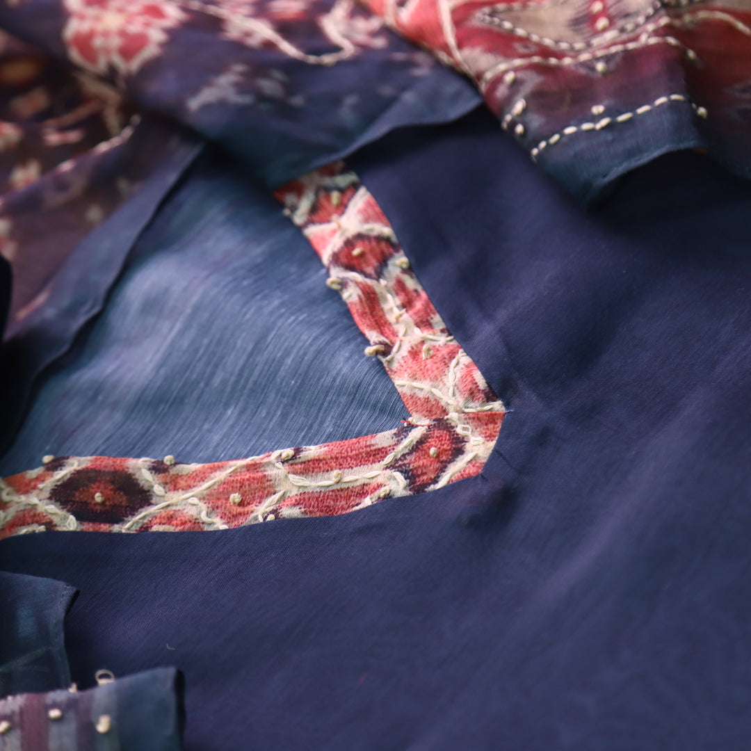 Soniye Navy Blue V Neck Kantha Embroidered Chanderi Suit Set