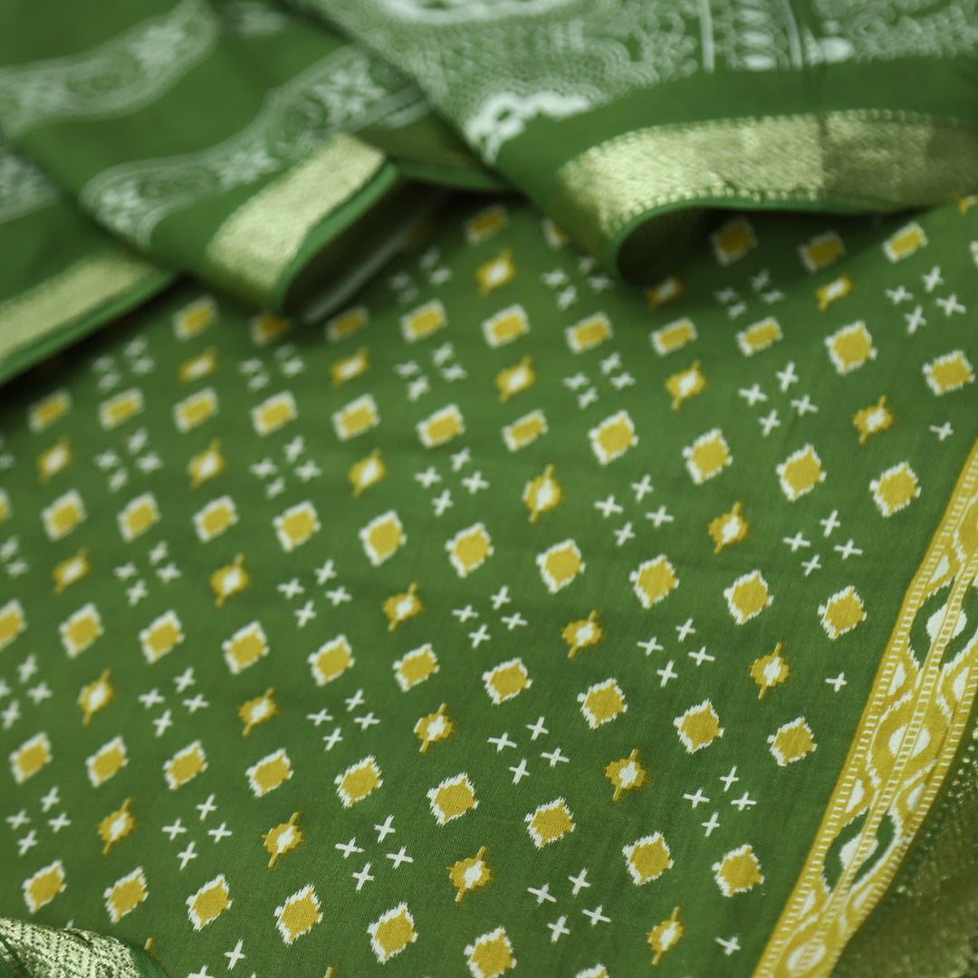 Raina Leaf Green Printed with Mangalgiri Hem Work Cotton Suit Set