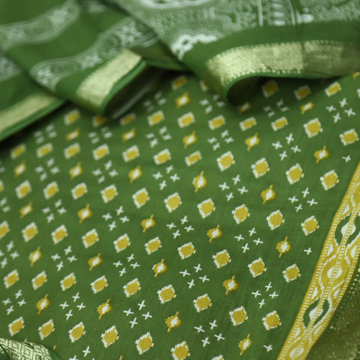 Raina Leaf Green Printed with Mangalgiri Hem Work Cotton Suit Set