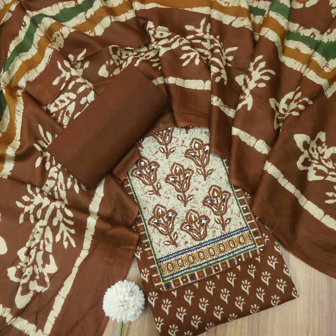 Ravaniya Coffee Brown Kantha Work Patch Neck Work Printed Cotton Suit Set
