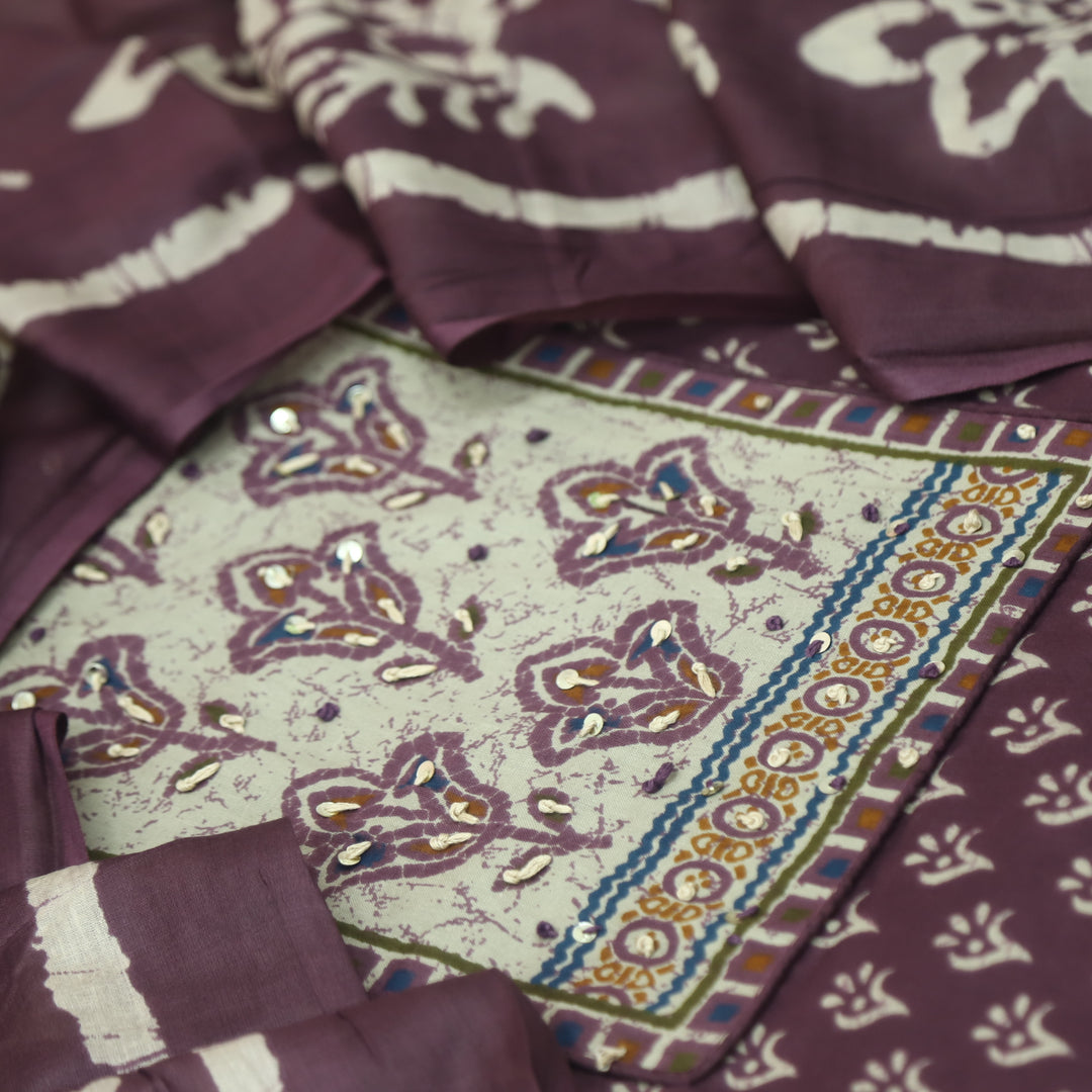 Ravaniya Berry Purple Kantha Work Patch Neck Work Printed Cotton Suit Set