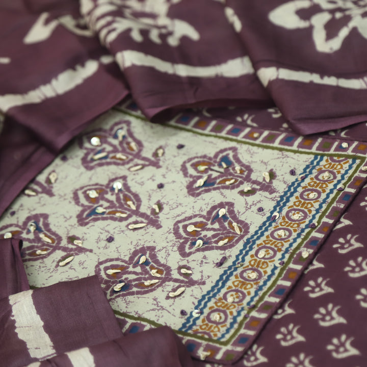 Ravaniya Berry Purple Kantha Work Patch Neck Work Printed Cotton Suit Set