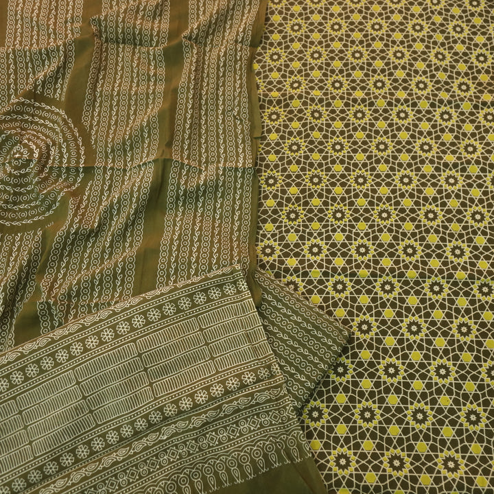 Temptation Pine Green All Over Block Printed Cotton Rayon Suit Set