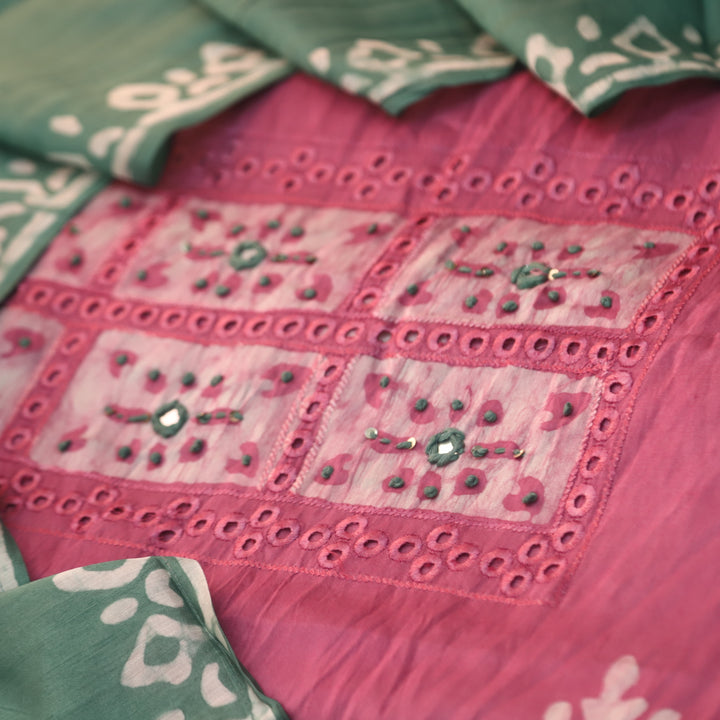 Gulshan Mulberry Mauve French Knot Batik Print Neck Chanderi Suit Set