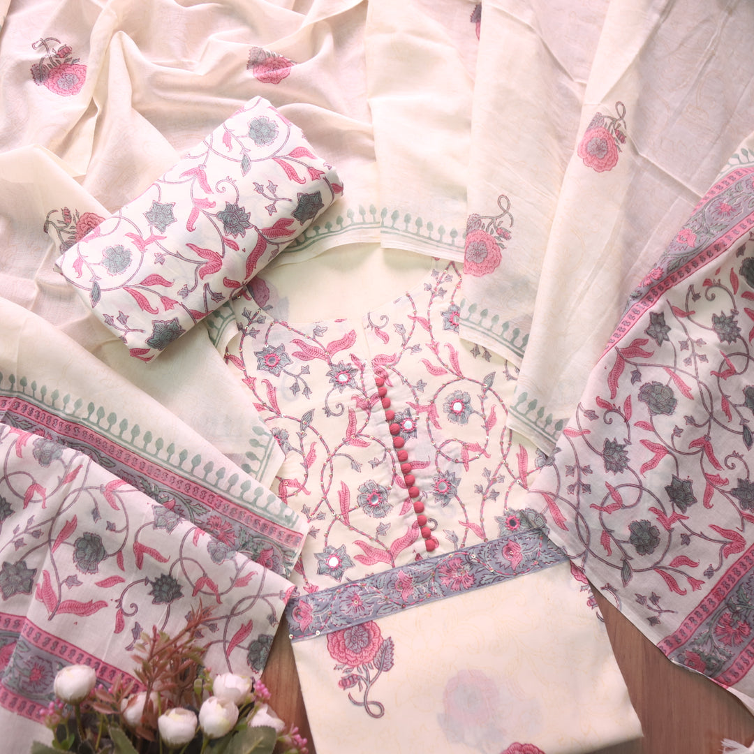 Billori White with Red Floral Print with Kantha and Patra Detailing Cotton Set