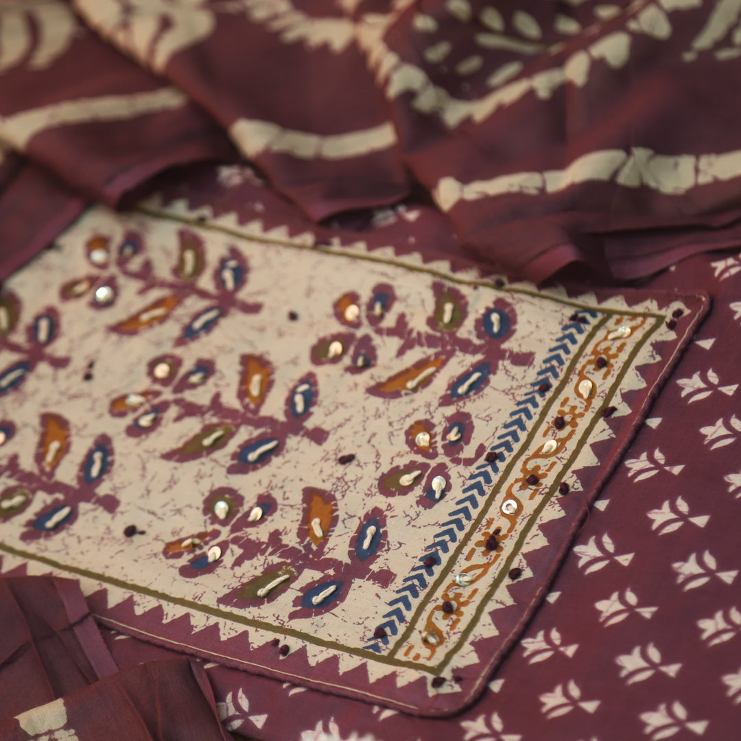 Albeli Plum Purple Kantha Work Patch Neck Work Printed Cotton Suit Set