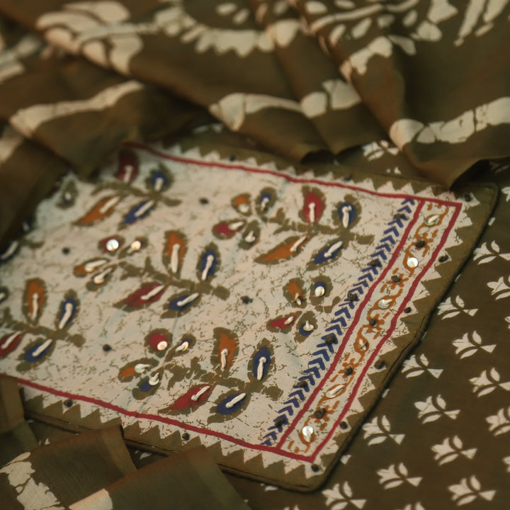 Albeli Olive Green Kantha Work Patch Neck Work Printed Cotton Suit Set