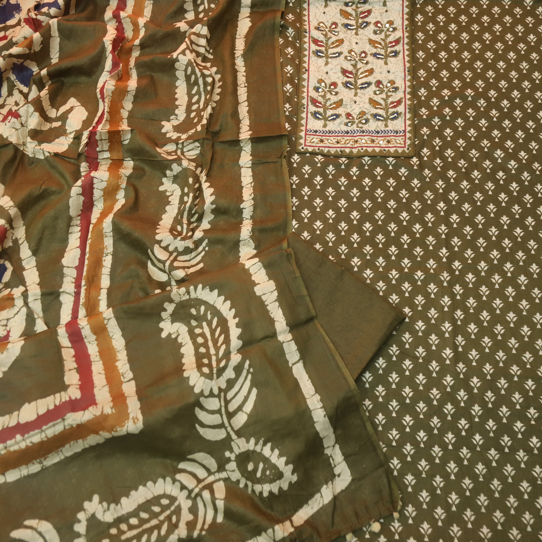 Albeli Olive Green Kantha Work Patch Neck Work Printed Cotton Suit Set