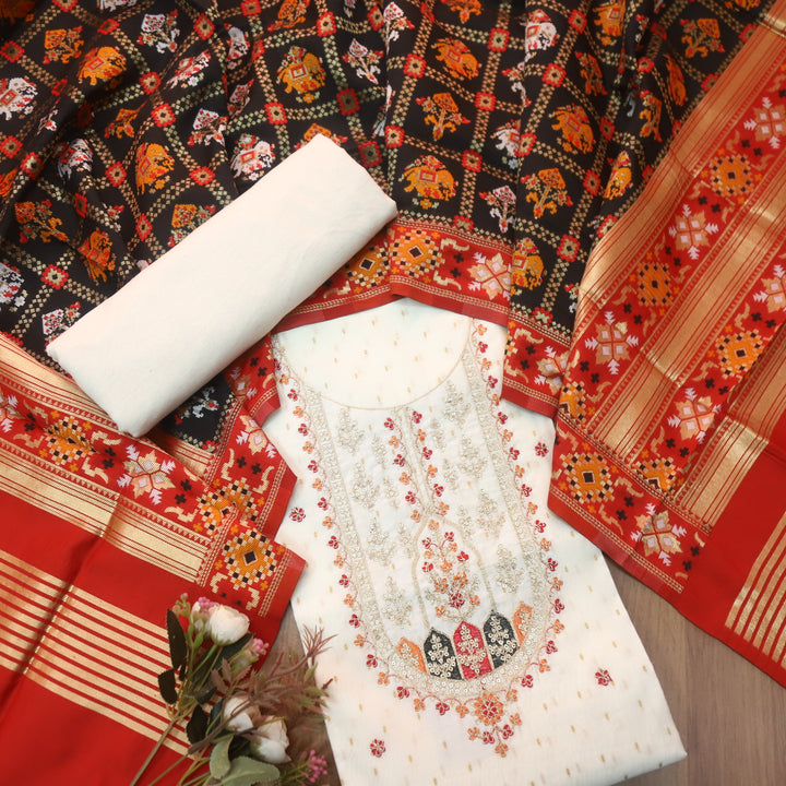 Roheen Pearl White Zari Embellished Neck with Zari Weaved Chanderi Suit Set