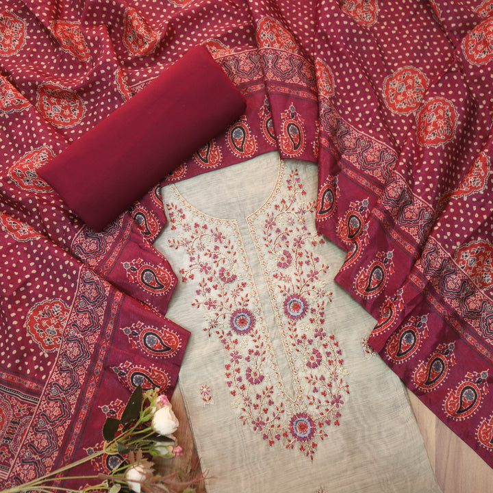 Roheen Metallic Gray Zari Embellished Neck with Thread Buti Work Chanderi Suit Set