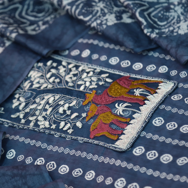 Saajna Royal Blue Organza Deer Embroidery Patch Printed Cotton Suit Set