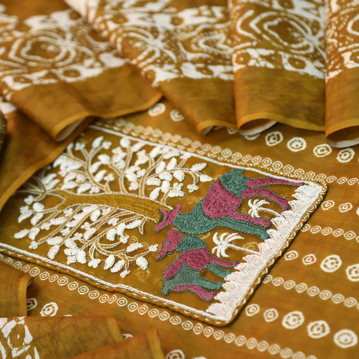 Saajna Mustard Yellow Organza Deer Embroidery Patch Printed Cotton Suit Set