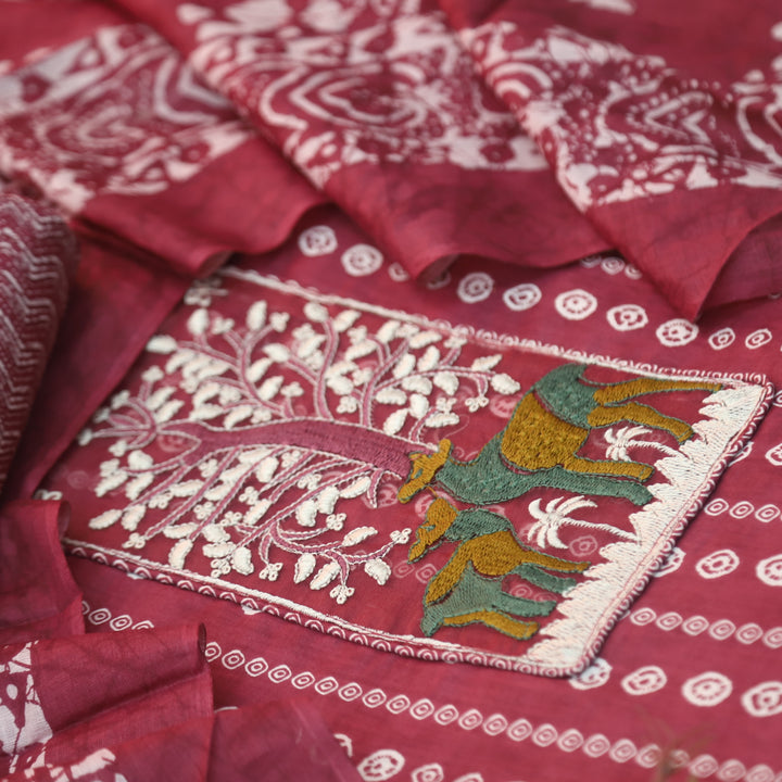 Saajna Mulberry Mauve Organza Deer Embroidery Patch Printed Cotton Suit Set