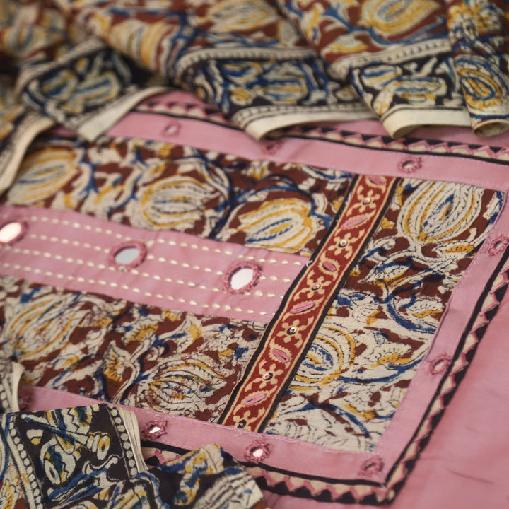 Kakaswi Mauve Pink Kalamkari Patch with Mirror Work Glazed Cotton Suit Set