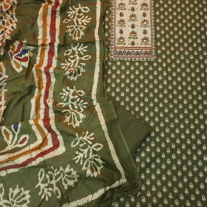 Albeeli Mehendi Green Kantha Work Patch Neck Work Floral Printed Cotton Suit Set