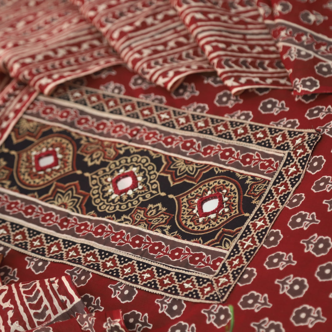 Gulabraas Maroon Red Patches with Kantha and Mirror Work Ajrak Cotton Set-D2
