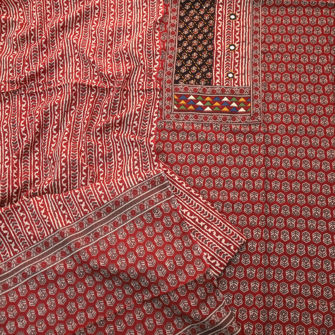 Gulabraas Maroon Red Patches with Kantha and Mirror Work Ajrak Cotton Set-D3