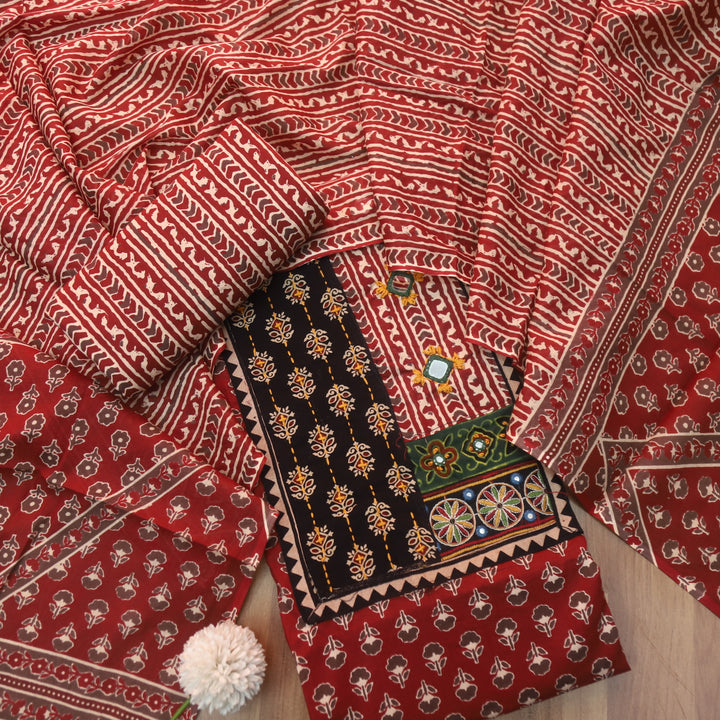 Gulabraas Maroon Red Patches with Kantha and Mirror Work Ajrak Cotton Set-D5