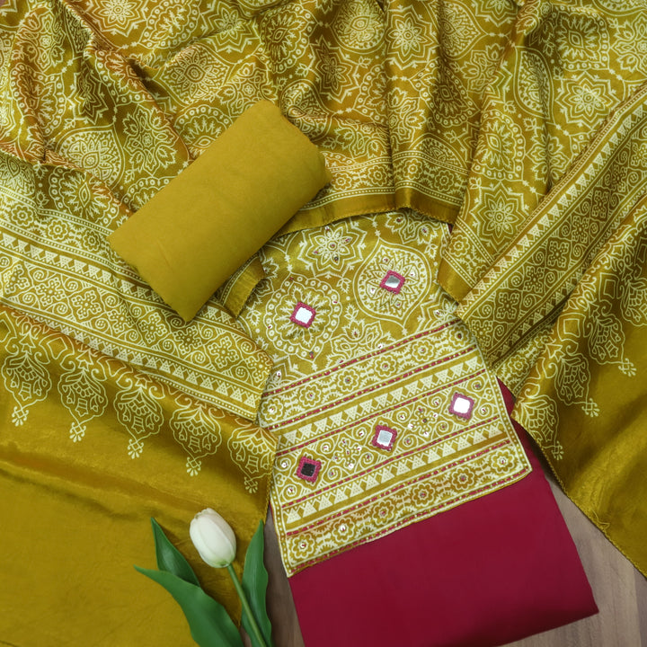शर्बत Gulabrass Pink with Yellow Mashru Patch with Mirror Glazed Cotton Suit Set