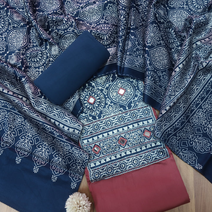 शर्बत Berry Khatta Mauve with Blue Mashru Patch with Mirror Glazed Cotton Suit Set