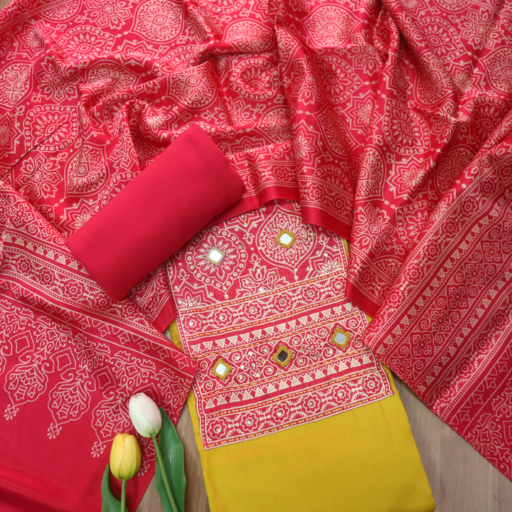 शर्बत Mango Kesar Yellow with Pink Mashru Patch with Mirror Glazed Cotton Suit Set