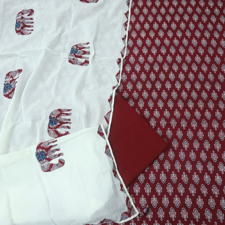 Reshmi Cranberry Red All Over Ajrak Print Cotton Top with Applique Work Dupatta Set D2