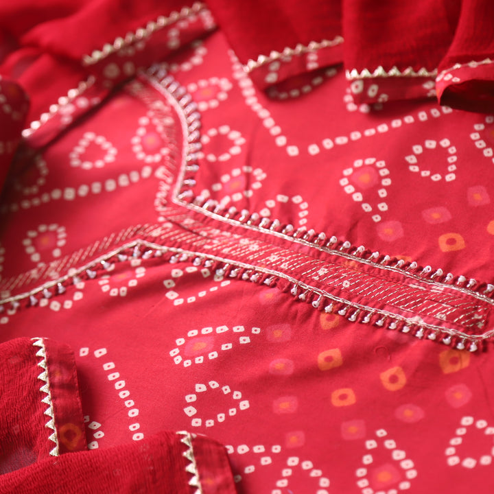 Riwaish Bride Red Zari with Spiral Work and Thread Detailing Bandhani Print Cotton Set
