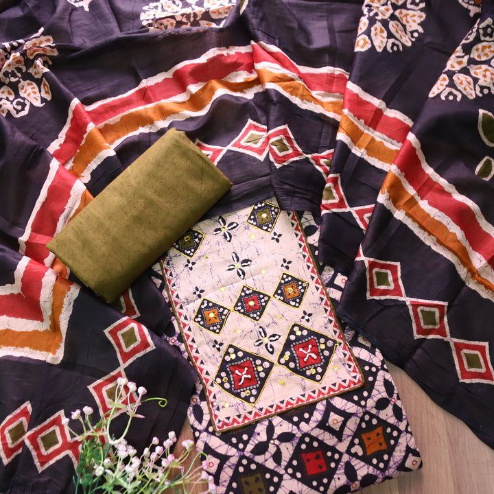 Roopdevi Black Batik Print with Thread and Patra Neck Work Cotton Set with Green Bottom